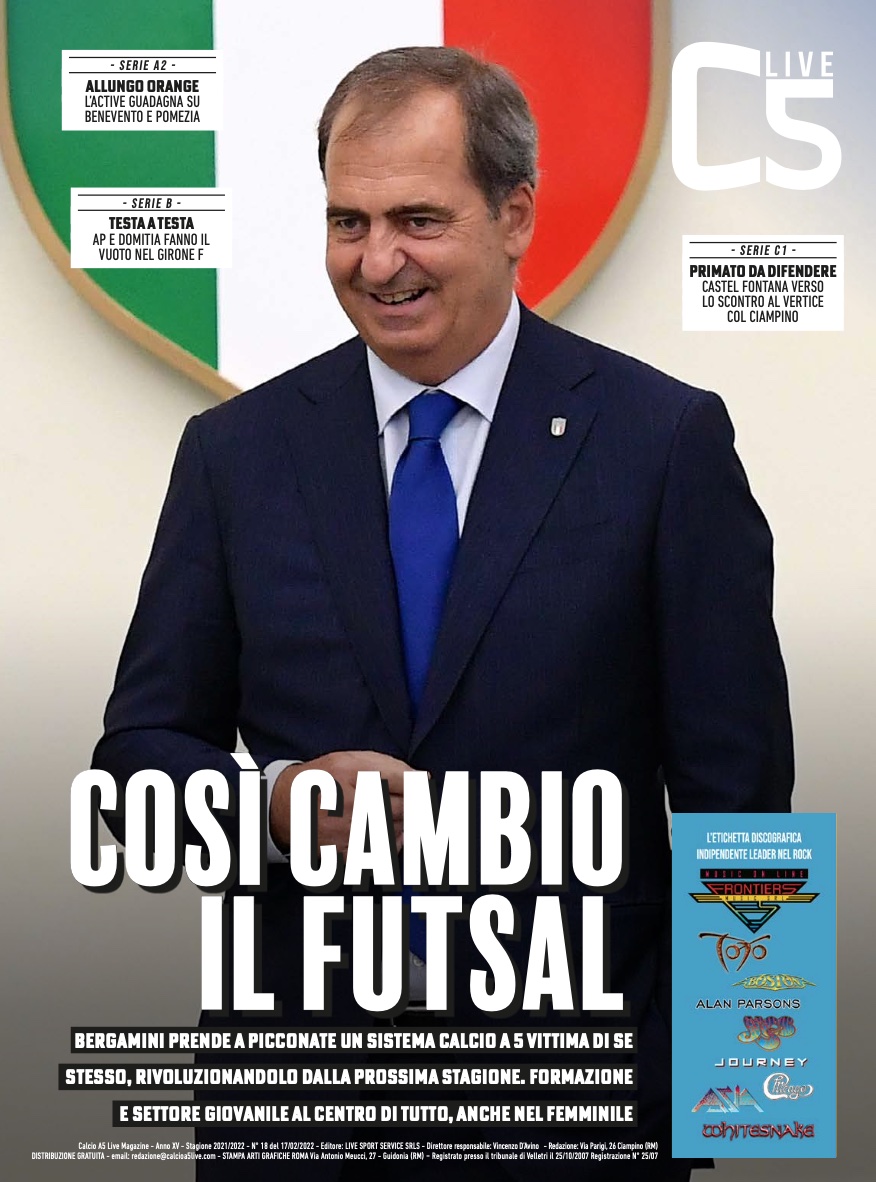 Copertina maschile numero: 18, anno: 2021