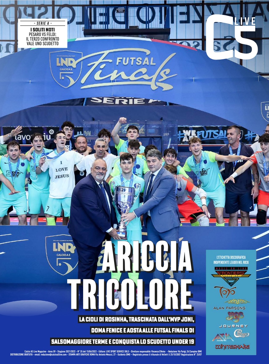 Copertina maschile numero: 36, anno: 2021
