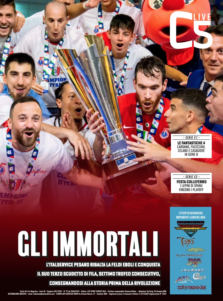Copertina maschile numero: 37, anno: 2021